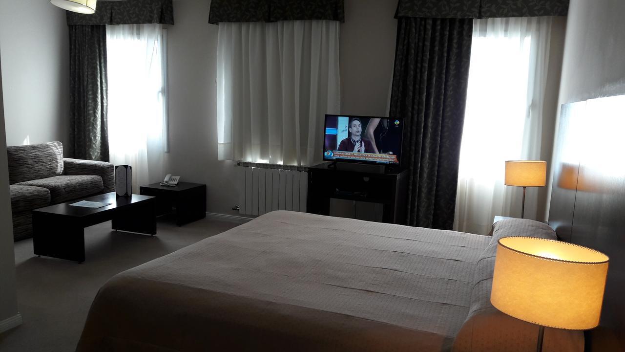 Hotel Casino Hue Melen Zapala Exteriér fotografie